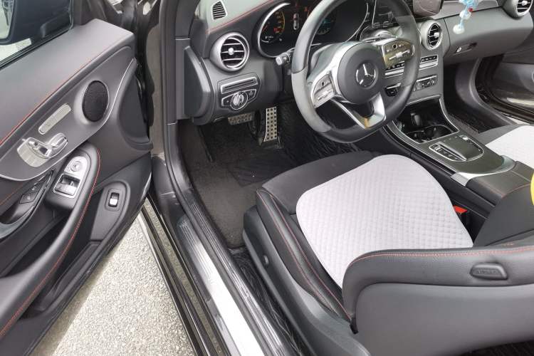Used Mercedes-Benz C-Class 2022 Refreshed C 260 Coupe Driver Seat