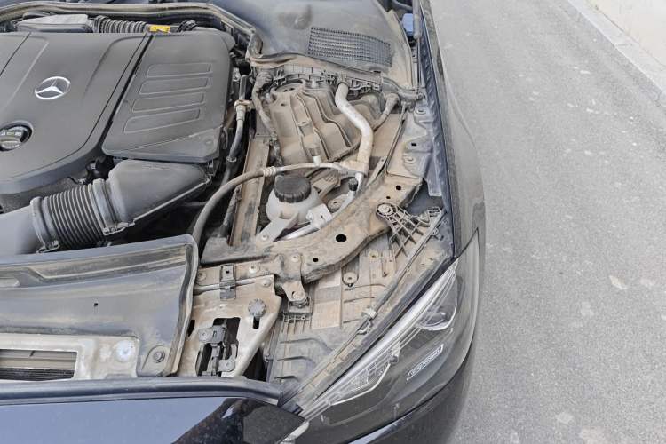 Used Mercedes-Benz C-Class 2022 Facelift C 260 L Engine Bay Left