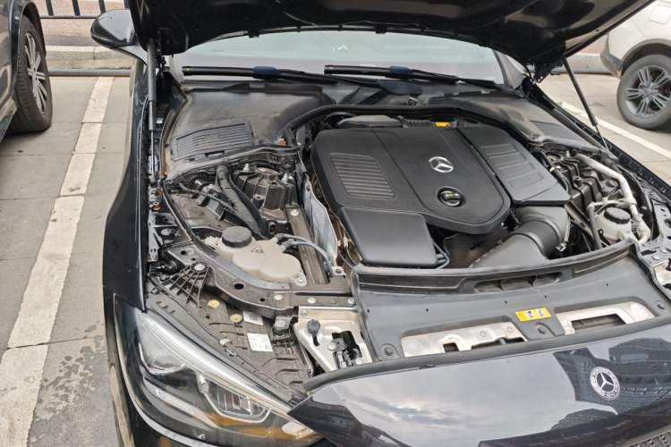 Used Mercedes-Benz C-Class 2022 C 260 L Sport Edition Engine Bay Right