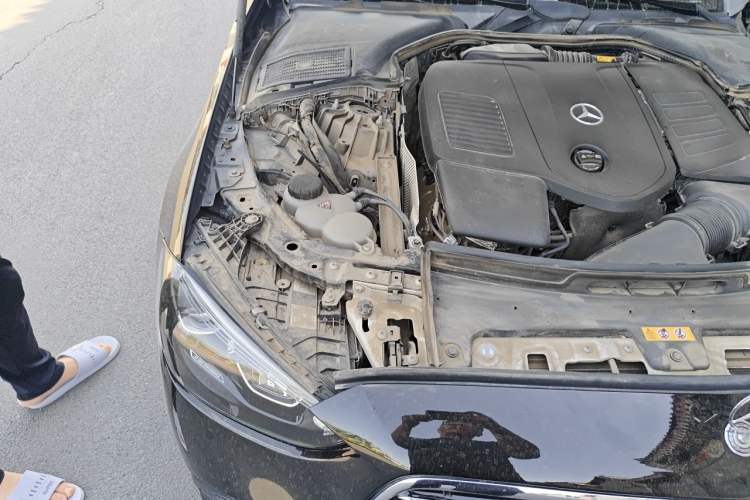 Used Mercedes-Benz C-Class 2022 Facelift C 260 L Engine Bay Right