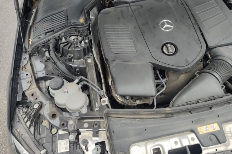 Used Mercedes-Benz C-Class 2022 Facelift C 260 L Engine Bay Right