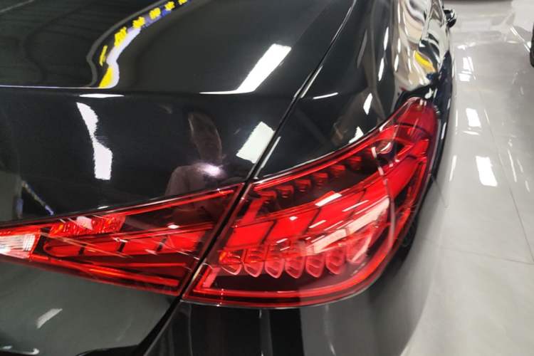Used Mercedes-Benz C-Class 2022 Facelift C 260 L Exterior 3