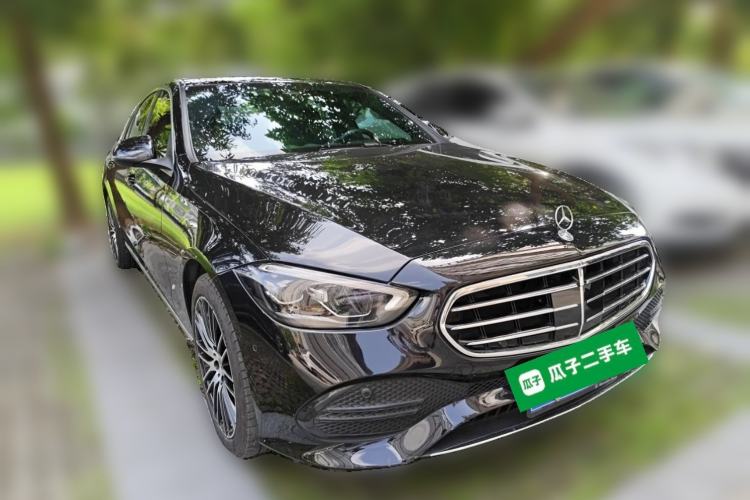 Used Mercedes-Benz C-Class 2022 Facelift C 260 L Front Right 45 Deg