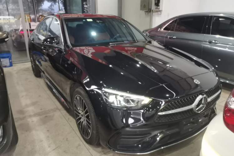 Used Mercedes-Benz C-Class 2022 C 260 L Sport Edition Front Right 45 Deg