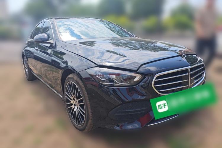 Used Mercedes-Benz C-Class 2022 Facelift C 260 L Front Right 45 Deg