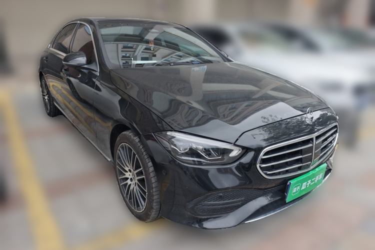 Used Mercedes-Benz C-Class 2022 C 260 L Front Right 45 Deg