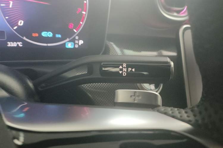 Used Mercedes-Benz C-Class 2022 C 260 L Sport Edition Gear Lever