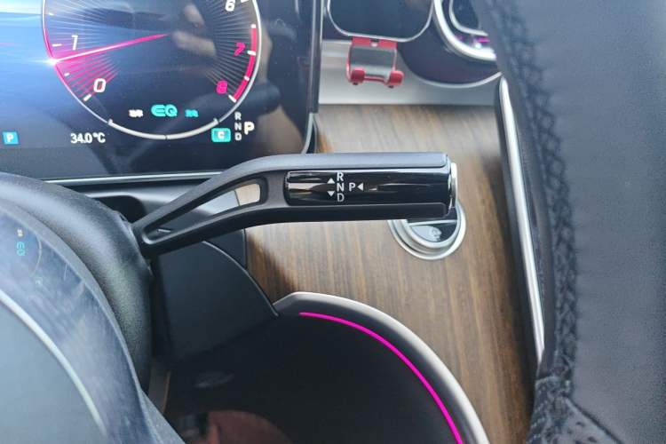 Used Mercedes-Benz C-Class 2022 Facelift C 260 L Gear Lever