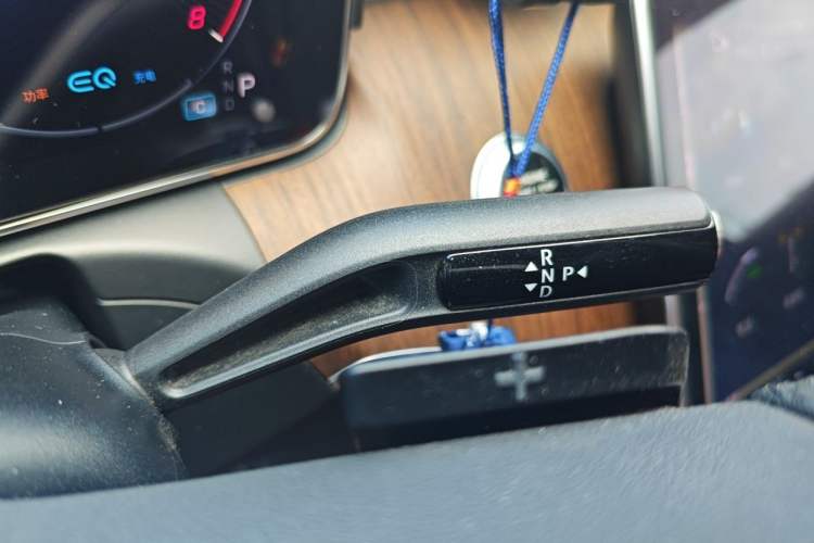 Used Mercedes-Benz C-Class 2022 Facelift C 260 L Gear Lever