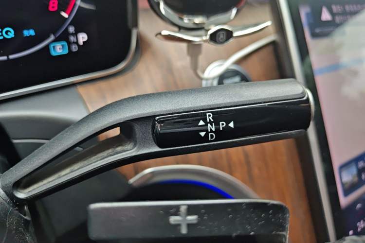 Used Mercedes-Benz C-Class 2022 C 260 L Gear Lever