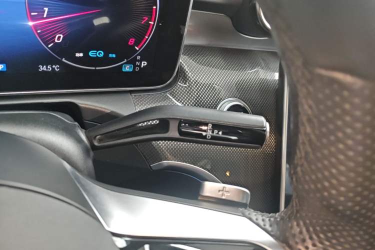 Used Mercedes-Benz C-Class 2022 Restyled C 260 L Sport Edition Gear Lever