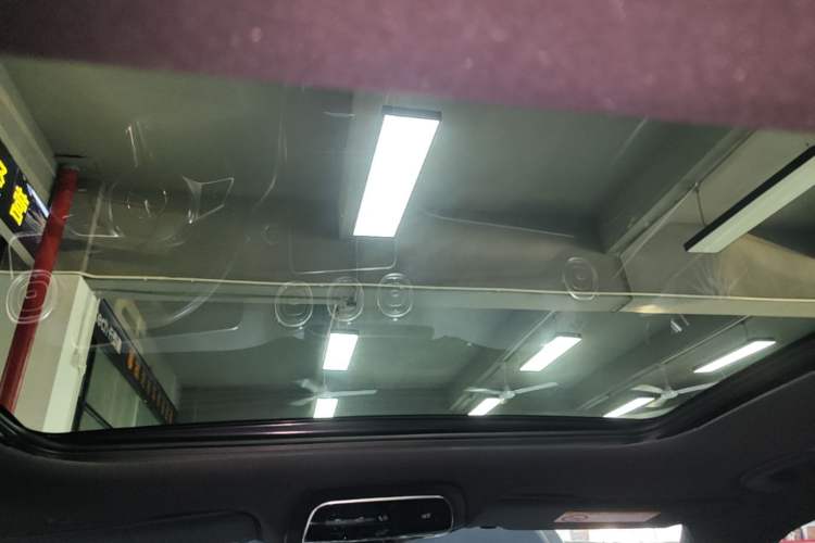 Used Mercedes-Benz C-Class 2022 Facelift C 260 L Headliner