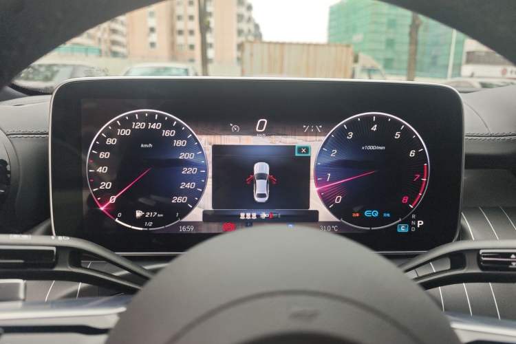 Used Mercedes-Benz C-Class 2022 Restyled C 260 L Sport Edition Instrument Cluster
