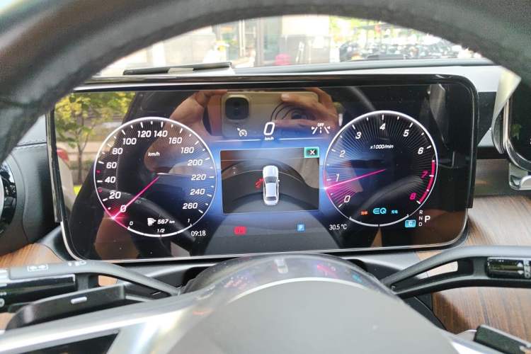Used Mercedes-Benz C-Class 2022 Facelift C 260 L Instrument Cluster