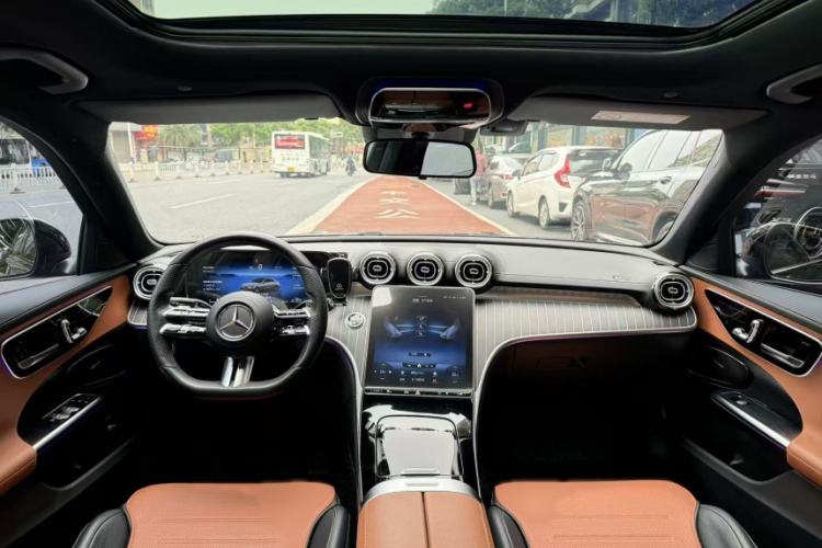 Used Mercedes-Benz C-Class 2022 Restyled C 260 L Sport Edition Interior 1
