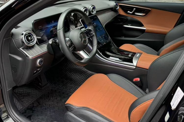 Used Mercedes-Benz C-Class 2022 Restyled C 260 L Sport Edition Interior 2