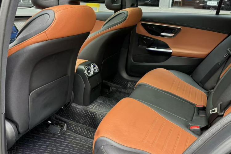 Used Mercedes-Benz C-Class 2022 Restyled C 260 L Sport Edition Interior 3