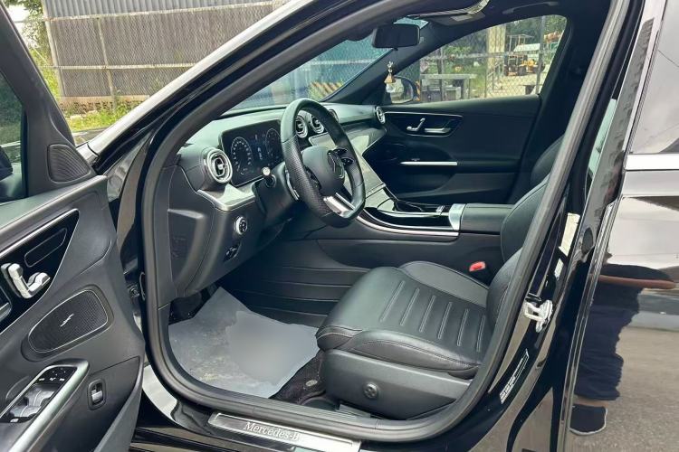 Used Mercedes-Benz C-Class 2022 C 260 L Sport Edition Left Front Seat