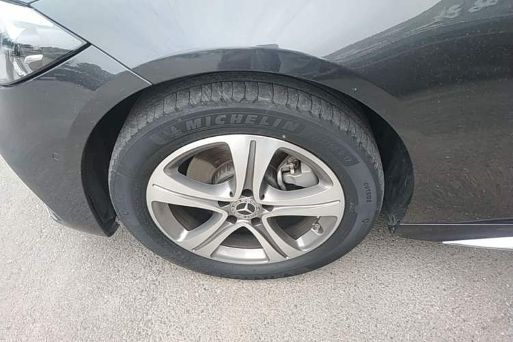 Used Mercedes-Benz C-Class 2022 Restyled C 200 L Sport Edition Left Front Wheel Hub