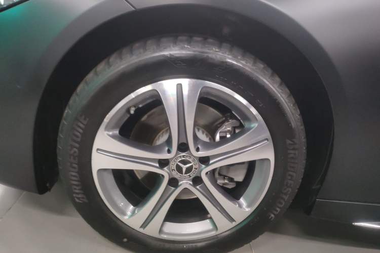Used Mercedes-Benz C-Class 2022 Restyled C 200 L Sport Edition Left Front Wheel Hub