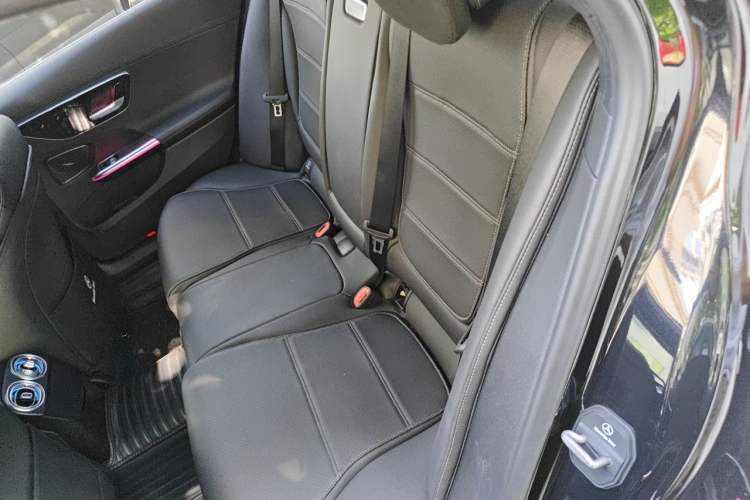 Used Mercedes-Benz C-Class 2022 Facelift C 260 L Left Rear Seat
