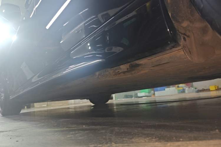 Used Mercedes-Benz C-Class 2022 Restyled C 260 L Sport Edition Left Side Sill