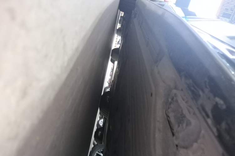 Used Mercedes-Benz C-Class 2022 C 260 L Sport Edition Left Side Sill