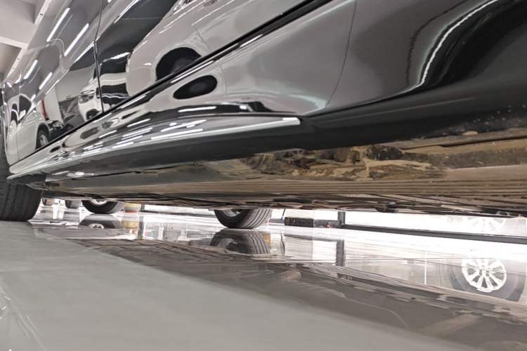 Used Mercedes-Benz C-Class 2022 Restyled C 260 L Sport Edition Left Side Sill