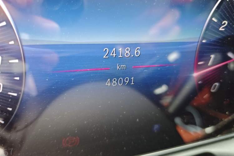 Used Mercedes-Benz C-Class 2022 C 260 L Sport Edition Odometer Close Up