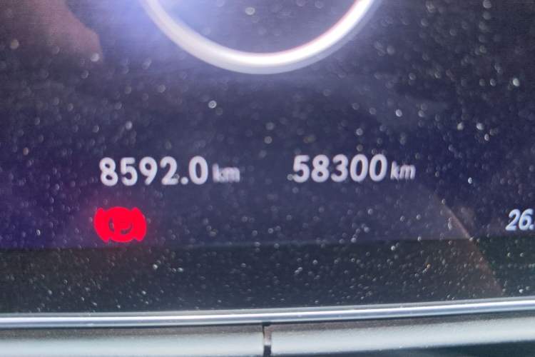 Used Mercedes-Benz C-Class 2022 C 260 L Odometer Close Up