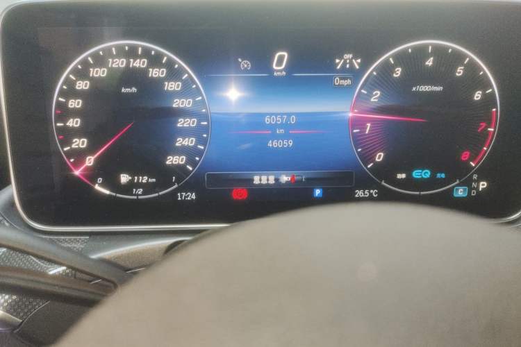 Used Mercedes-Benz C-Class 2022 Restyled C 260 L Sport Edition Odometer Close Up
