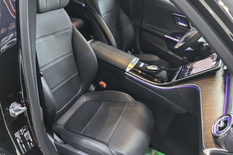 Used Mercedes-Benz C-Class 2022 C 260 L Right Front Seat