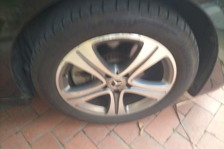 Used Mercedes-Benz C-Class 2022 Restyled C 200 L Sport Edition Right Front Wheel Hub