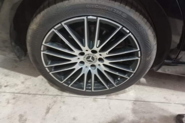 Used Mercedes-Benz C-Class 2022 C 260 L Sport Edition Right Rear Wheel Hub