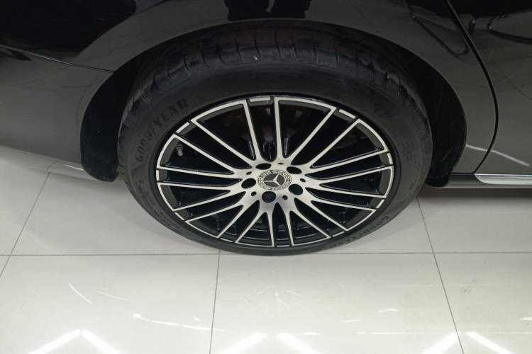 Used Mercedes-Benz C-Class 2022 Facelift C 260 L Right Rear Wheel Hub