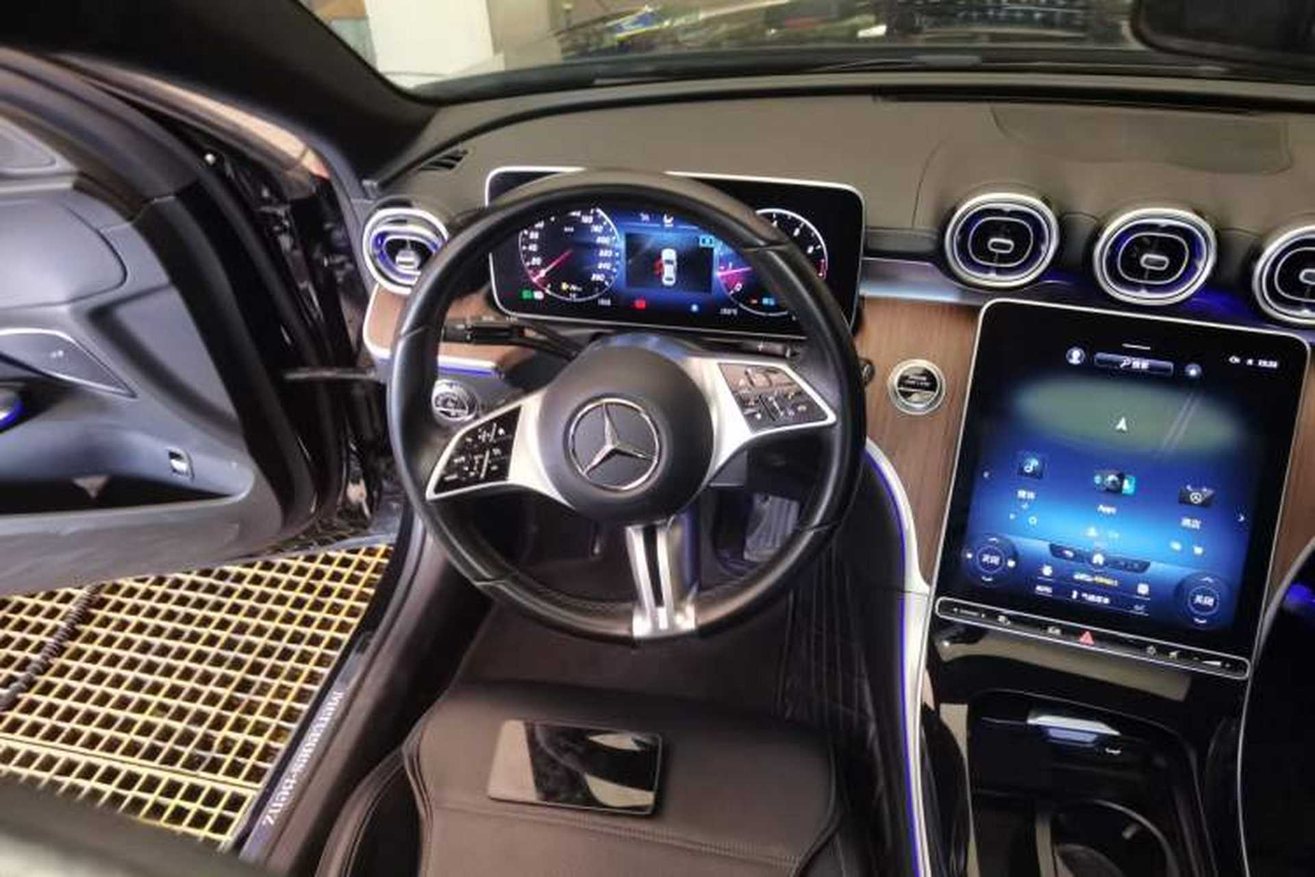 Used Mercedes-Benz C-Class 2022 Facelift C 260 L Steering Wheel