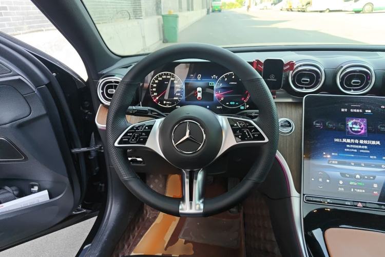 Used Mercedes-Benz C-Class 2022 Facelift C 260 L Steering Wheel