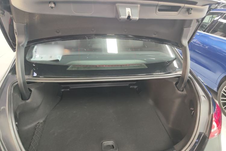 Used Mercedes-Benz C-Class 2022 Facelift C 260 L Trunk