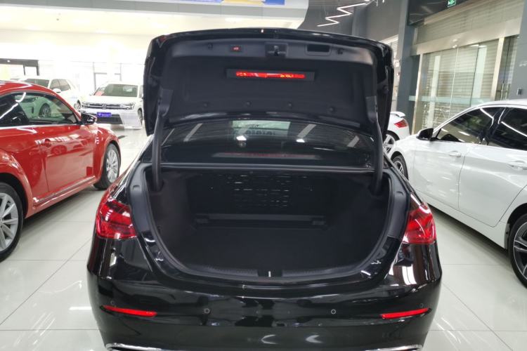 Used Mercedes-Benz C-Class 2022 Facelift C 260 L Trunk
