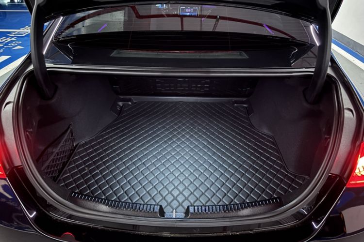 Used Mercedes-Benz C-Class 2022 Restyled C 260 L Sport Edition Trunk