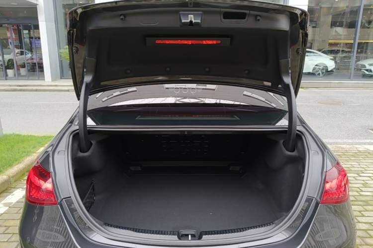 Used Mercedes-Benz C-Class 2022 Restyled C 260 L Sport Edition Trunk