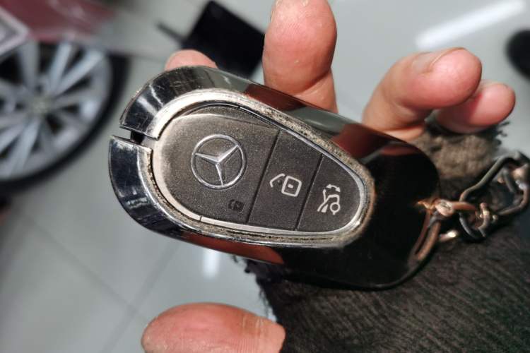 Used Mercedes-Benz C-Class 2022 Facelift C 260 L Vehicle Key