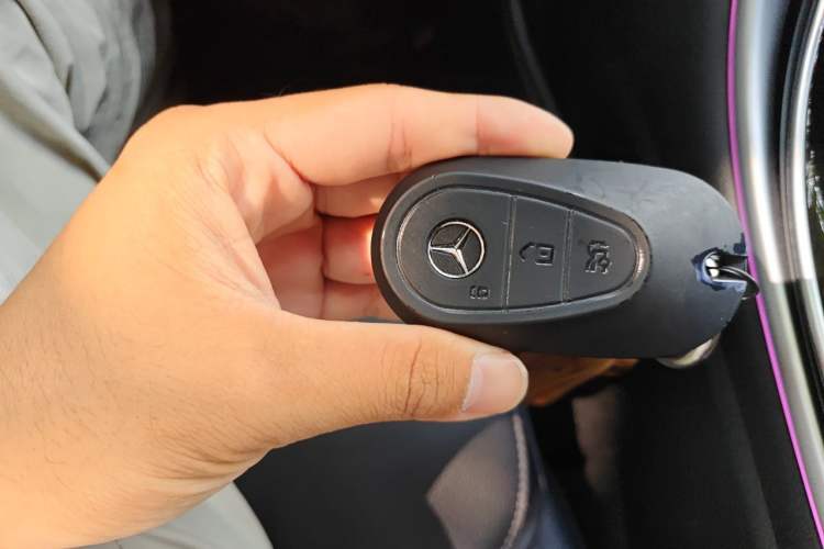 Used Mercedes-Benz C-Class 2022 Facelift C 260 L Vehicle Key