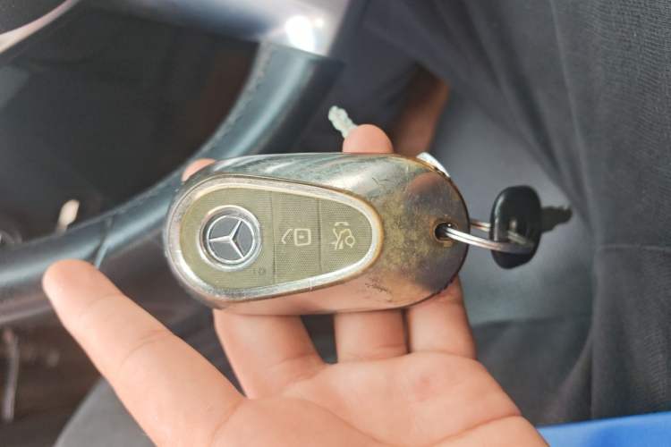 Used Mercedes-Benz C-Class 2022 C 260 L Vehicle Key