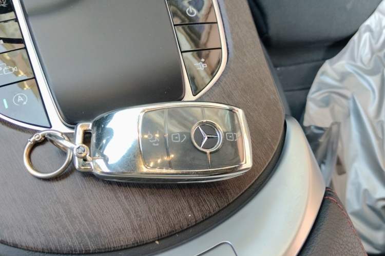 Used Mercedes-Benz C-Class 2022 Refreshed C 260 Coupe Vehicle Key