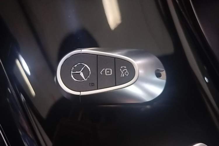 Used Mercedes-Benz C-Class 2022 C 260 L Vehicle Key