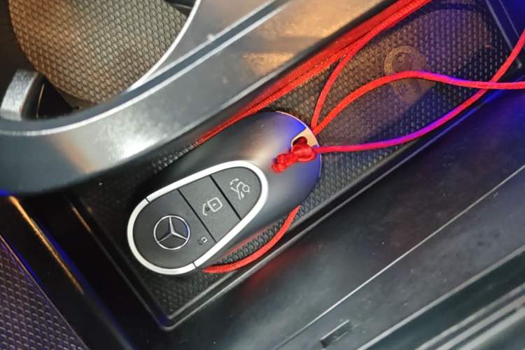 Used Mercedes-Benz C-Class 2022 Restyled C 260 L Sport Edition Vehicle Key