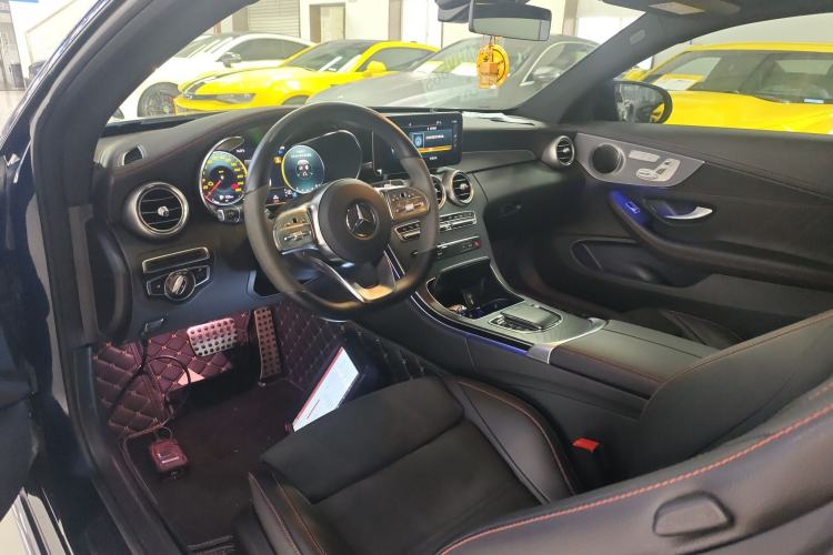 Used Mercedes-Benz C-Class 2022 Refreshed C 260 Coupe Center Console