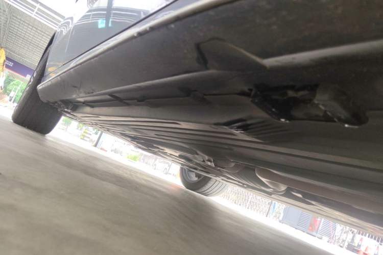 Used Mercedes-Benz C-Class 2022 C 260 L Sport Edition Chassis Front Right