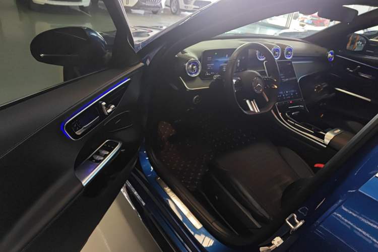 Used Mercedes-Benz C-Class 2022 C 200 L Sport Edition Driver Seat
